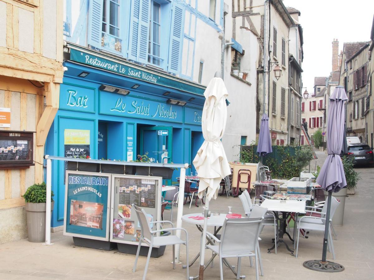 Le Mont Brenn Apartment Auxerre Ngoại thất bức ảnh