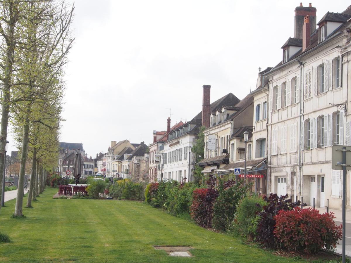 Le Mont Brenn Apartment Auxerre Ngoại thất bức ảnh